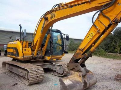 2007 JCB JS130, 13000 EUR