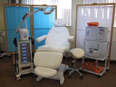 EZI Beauty & Massage 