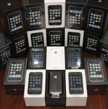 NEW: Apple iphone 4G 32GB ,Blackberry Bold 