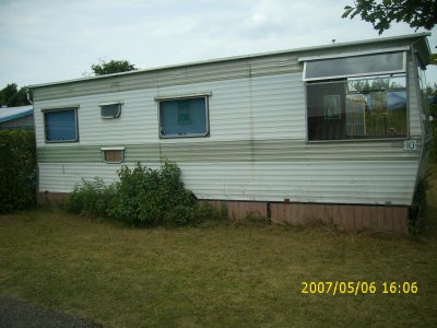 TEKOOP 6 PERSOON STCARAVAN