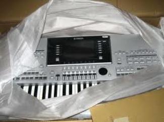 Yamaha Tyros 4 61- Yamaha psr s910 - Korg pa2xpro 