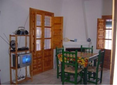 Bungalow 2U35 verder dan Benidorm = �400 per maand 