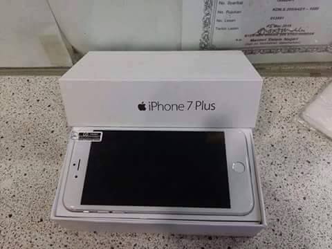 For sale Apple iPhone 7 32GB For only 450 euros / Samsung Galaxy S8 64GB 500 euro