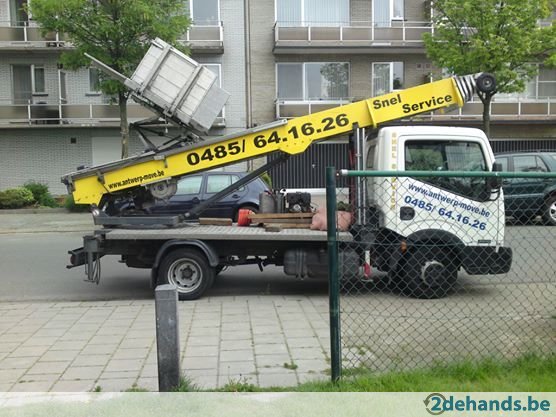 Verhuur ladderlift verhuislift meubellift in antwerpen centrum en omgeving 