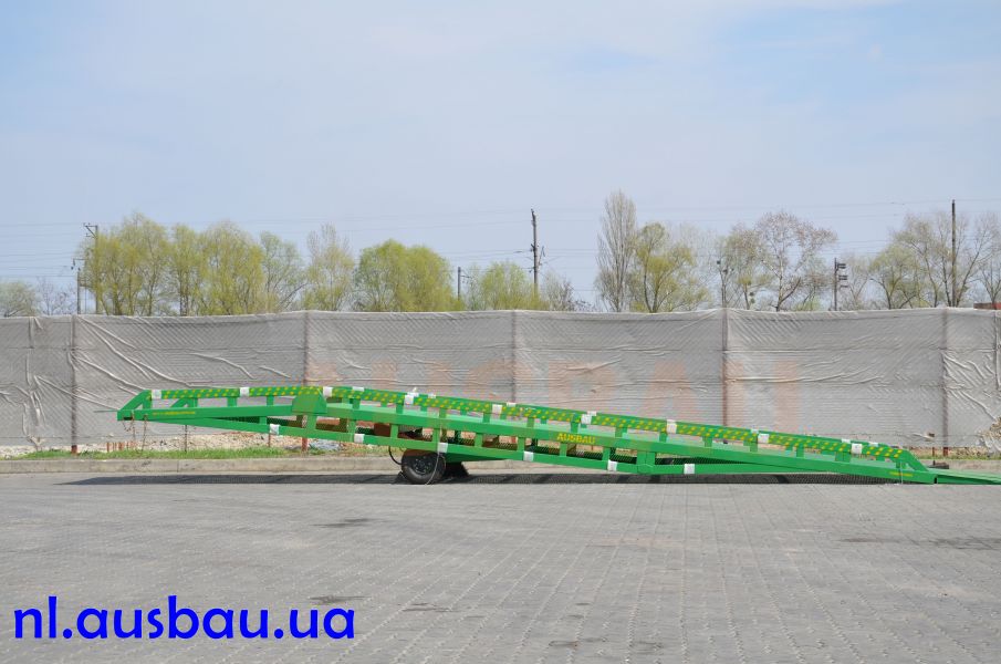 Heftruck laadbruggen Ausbau voor magazijn