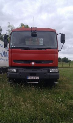 Vrachtwagen Renault Kerax 260 te koop