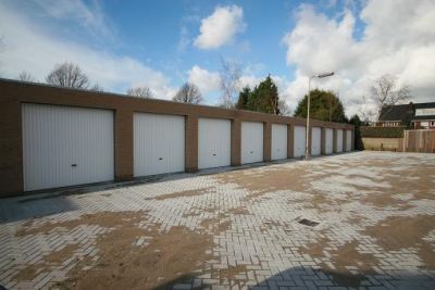 Garage Hoofddorp te huur huren stalling opslagruimte garagebox