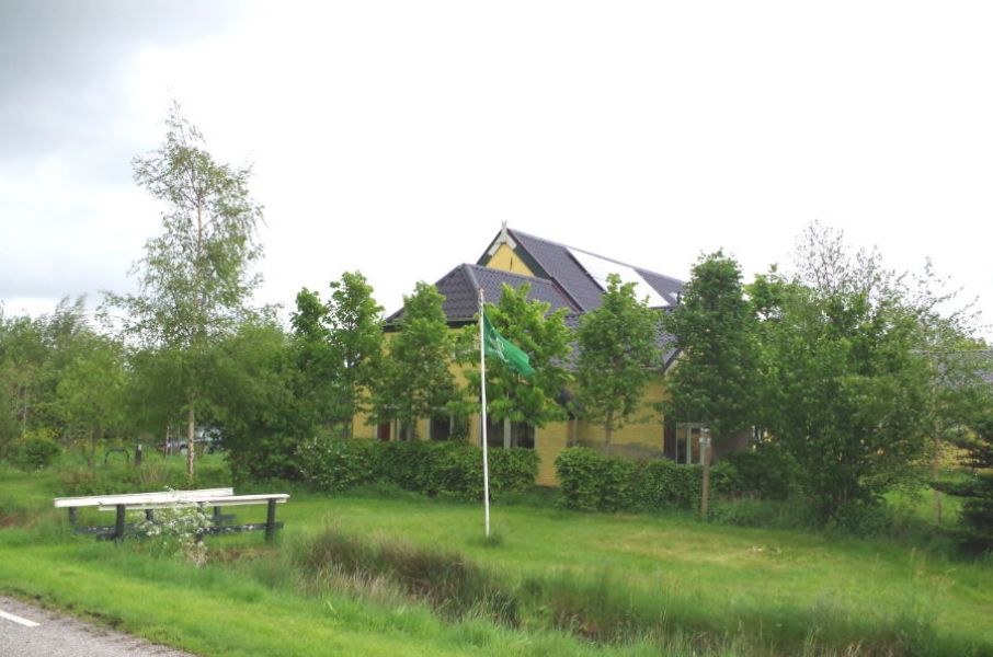 Duurzaam klimaatneutraal kamperen op een klein natuurkampeerterrein in Hooghalen, Drenthe