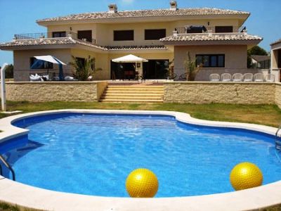 Costa Blanca Vastgoed te Koop  Alicante, Spanje.